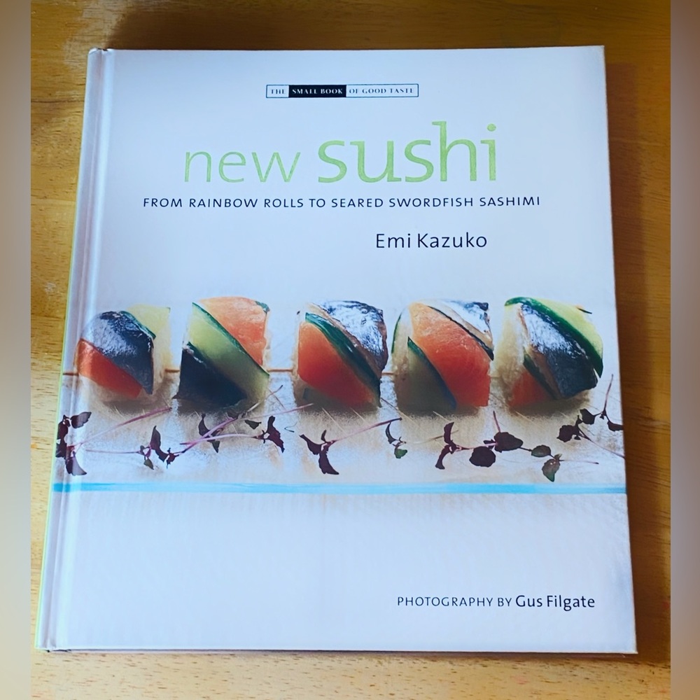 Like new! How to make sushi books
